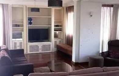 Imagem: O apartamento possui 4 Dormitórios, 3 Banheiros, 3 Vagas na