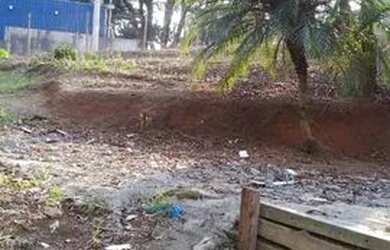 Imagem: O terreno possui 740m² de Área e está localizado em Nova