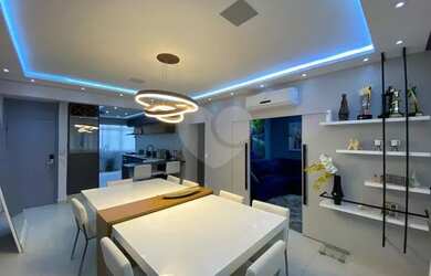 Imagem: O apartamento possui 2 Dormitórios, 3 Banheiros, 1 Vaga na