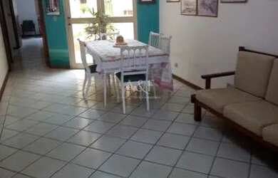 Imagem: A casa possui 3 Dormitórios, 3 Banheiros, 106m² de Área e