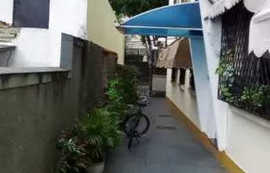 Imagem: O apartamento possui 2 Dormitórios e 1 Banheiro e está localizado