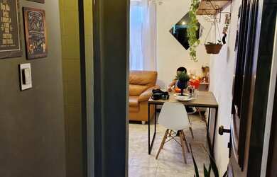 Imagem: O apartamento possui 2 Dormitórios, 1 Banheiro, 3 Vagas na