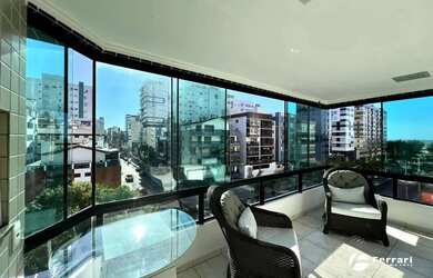 Imagem: O apartamento possui 3 Dormitórios, 2 Banheiros, 3 Vagas na