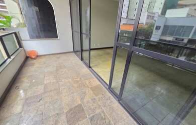 Imagem 4: Imóvel para venda possui 265 metros quadrados com 4 quartos em Praia...