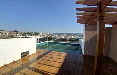 Imagem: O apartamento possui 1 Dormitório, 2 Banheiros, 2 Vagas na