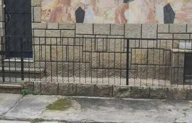 Imagem: O apartamento possui 2 Dormitórios, 1 Banheiro, 2 Vagas na