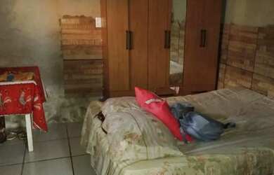 Imagem 4: Casa com terreno 12x30 no documento