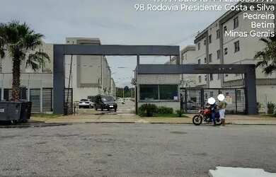 Imagem: O apartamento possui 2 Dormitórios, 1 Banheiro, 2 Vagas na