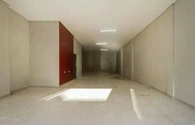 Imagem: O depósito possui 482m² de Área e está localizado em Barra