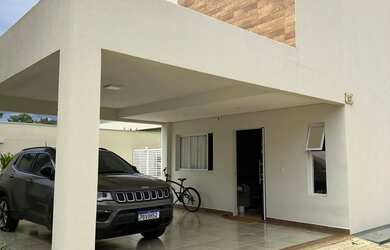 Imagem: A casa em condomínio possui 3 Dormitórios, 4 Banheiros, 2