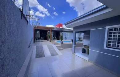 Imagem 4: Casa. Churrasqueira, Varanda, 1 Vaga na garageme3 Dormitórios