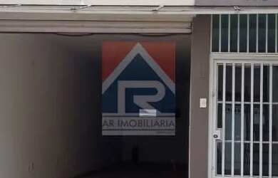 Imagem: O depósito possui 1 Vaga na garagem, 100m² de Área e está