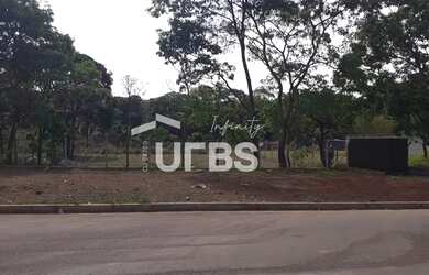 Imagem: O terreno possui 3455m² de Área e está localizado em Jardim