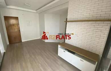 Imagem: O studio possui 1 Dormitório, 1 Banheiro, 1 Vaga na garagem