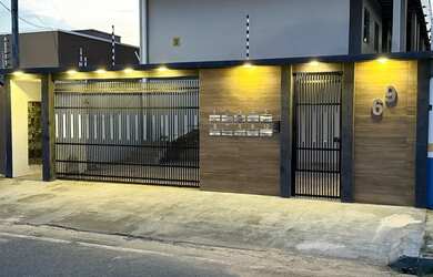 Imagem: O apartamento possui 2 Dormitórios, 2 Banheiros, 2 Vagas na