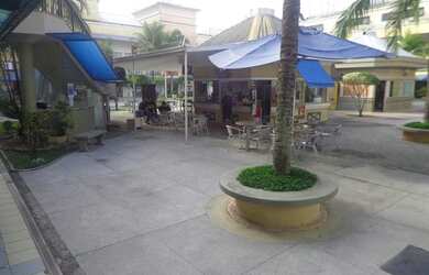 Imagem 2: Ponto comercial/Loja/Box para venda possui 200 metros quadrados