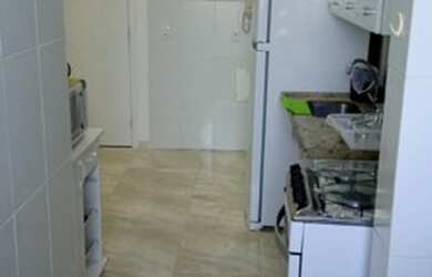 Imagem: O apartamento possui 3 Dormitórios e 2 Vagas na garagem e está