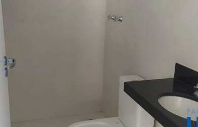 Imagem: O apartamento possui 2 Dormitórios, 2 Banheiros, 2 Vagas na