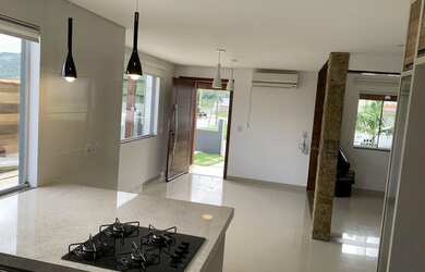 Imagem: Casa para venda tem 140 metros quadrados com 3 quartos em Ambrósio