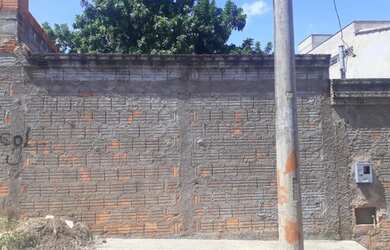 Imagem 1: Lote no Bairro Maracanã Favor ler a Descrição