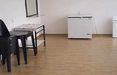 Imagem 2: Aluga se casa com piscina adulto e infantil para sua festa