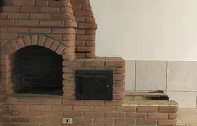 Imagem 13: Sobrado maravilhoso com trio caipira, salão de festas e quintal gramado