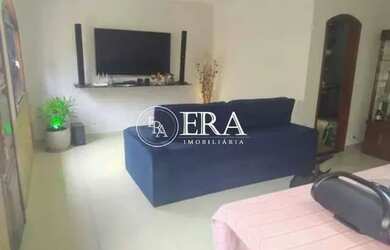 Imagem: A casa possui 3 Dormitórios, 2 Banheiros e 133m² de Área