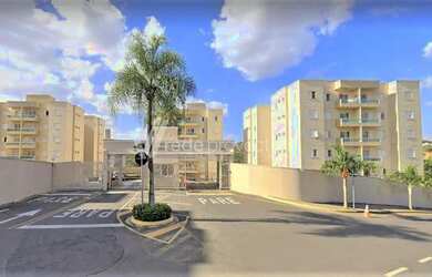 Imagem: O apartamento possui 3 Dormitórios, 2 Banheiros, 1 Vaga na