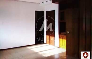 Imagem: O depósito possui 1 Vaga na garagem, 49m² de Área e está