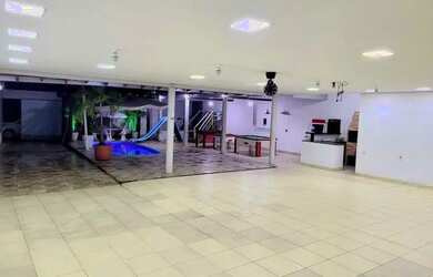 Imagem: O apartamento possui 1 Dormitório, 2 Banheiros e está localizado