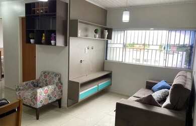 Imagem: O apartamento possui 2 Dormitórios, 1 Banheiro, 1 Vaga na garagem