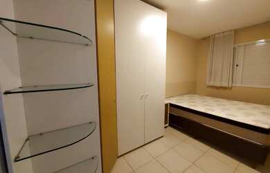 Imagem: O apartamento possui 2 Dormitórios, 2 Banheiros, 1 Vaga na