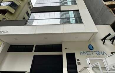 Imagem: O apartamento possui 3 Dormitórios, 3 Banheiros, 2 Vagas na