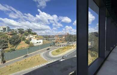 Imagem: O depósito possui 2 Vagas na garagem, 43m² de Área e Imóvel