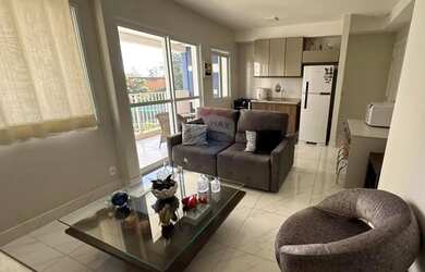 Imagem: O apartamento possui 1 Dormitório, 1 Banheiro, 1 Vaga na garagem