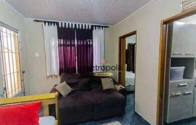 Imagem: O terreno possui 240m² de Área, Imóvel novo e está localizado