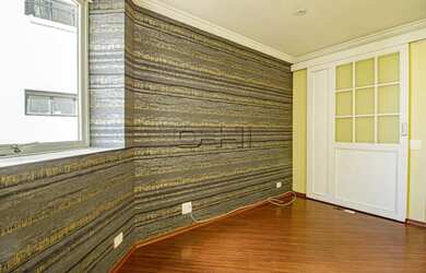 Imagem: O apartamento possui 3 Dormitórios, 2 Banheiros, 3 Vagas na