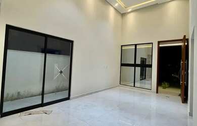 Imagem: A casa em condomínio à venda possui 3 Dormitórios, 1 Banheiro