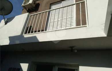 Imagem: A casa possui 5 Dormitórios, 4 Banheiros, 3 Vagas na garagem