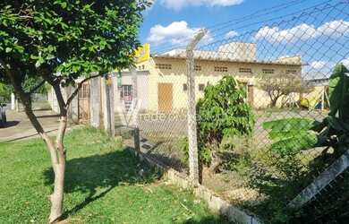 Imagem: O depósito possui 5 Vagas na garagem, 300m² de Área e está