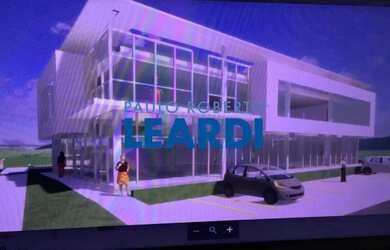 Imagem: O depósito possui 5 Vagas na garagem, 954m² de Área e está