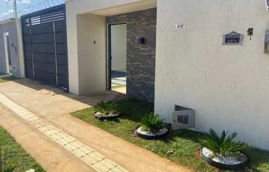 Imagem 5: SENADOR CANEDO Linda casa com piscina