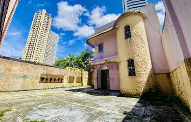 Imagem 2: Ponto comercial busca novo empresário na Dom Romualdo de Seixas, 6 salas,...