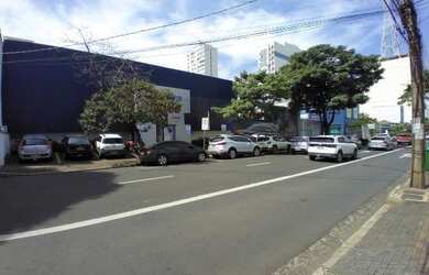 Imagem: O depósito possui 450m² de Área e está localizado em Centro