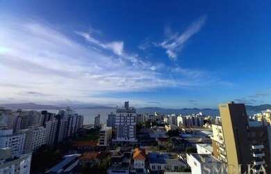 Imagem 2: Apartamento com 3 suítes no Centro de Florianópolis