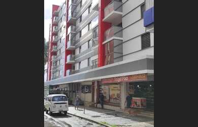 Imagem: O apartamento possui 3 Dormitórios, 1 Banheiro, 1 Vaga na garagem