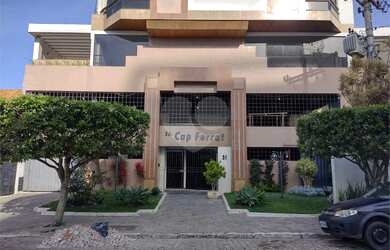 Imagem: O apartamento possui 3 Dormitórios, 3 Banheiros, 2 Vagas na