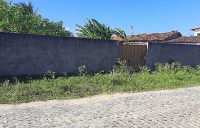 Imagem: O terreno possui 400m² de Área e está localizado em Passagem