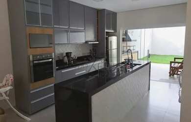 Imagem: O apartamento possui 3 Dormitórios, 3 Banheiros, 3 Vagas na