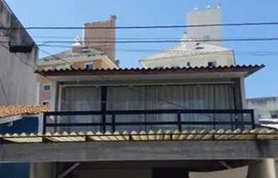 Imagem: O studio possui 1 Dormitório, 1 Banheiro, 40m² de Área e